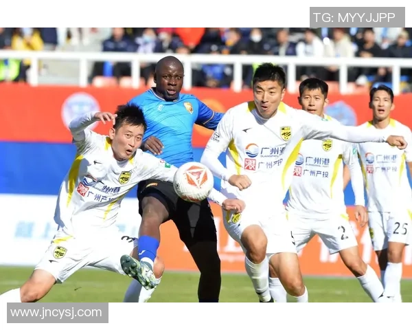 广州富力迎战泉州超越争夺中甲积分榜关键战役的精彩对决